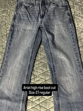 Ariat Women's Bootcut Jeans in Faded Blue-Gray